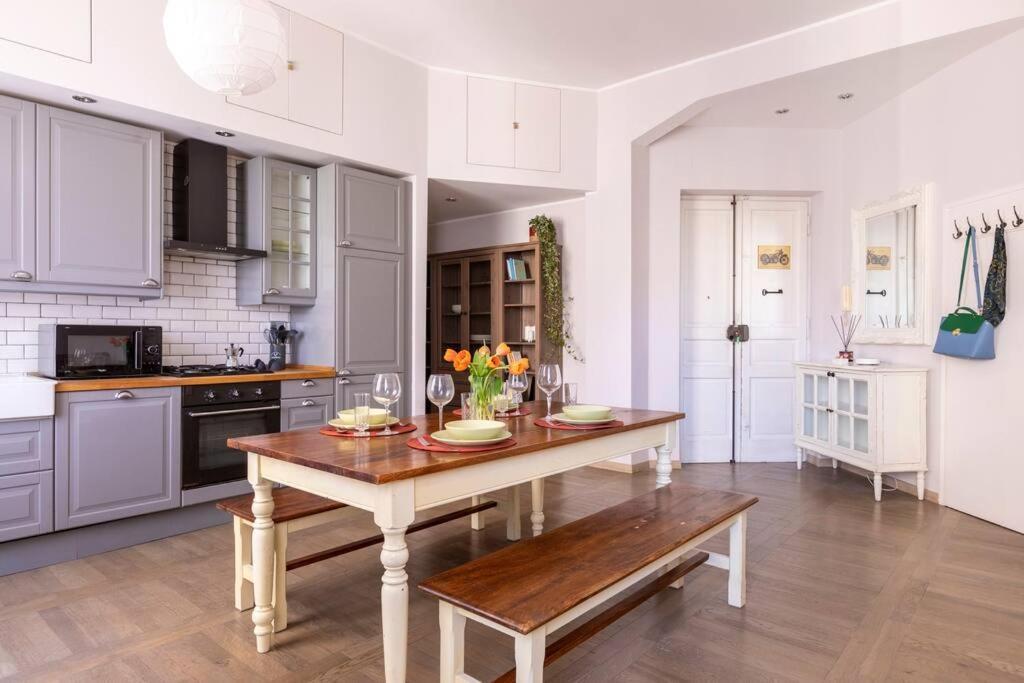 Casa Lante By Hili Apartment Rome Exterior photo